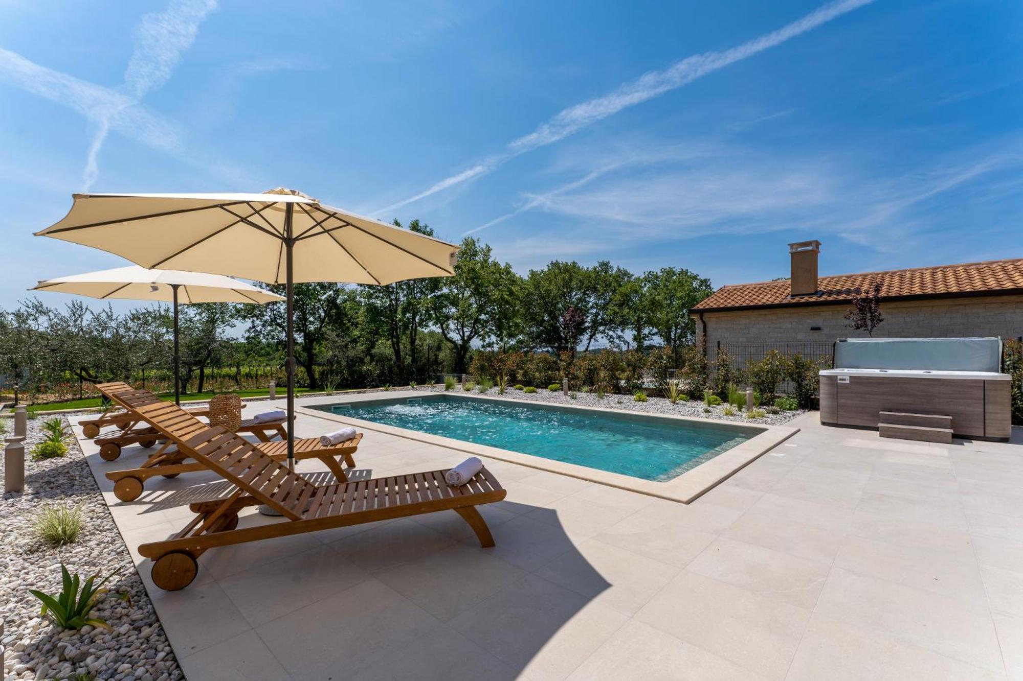 San Vincenti Villa